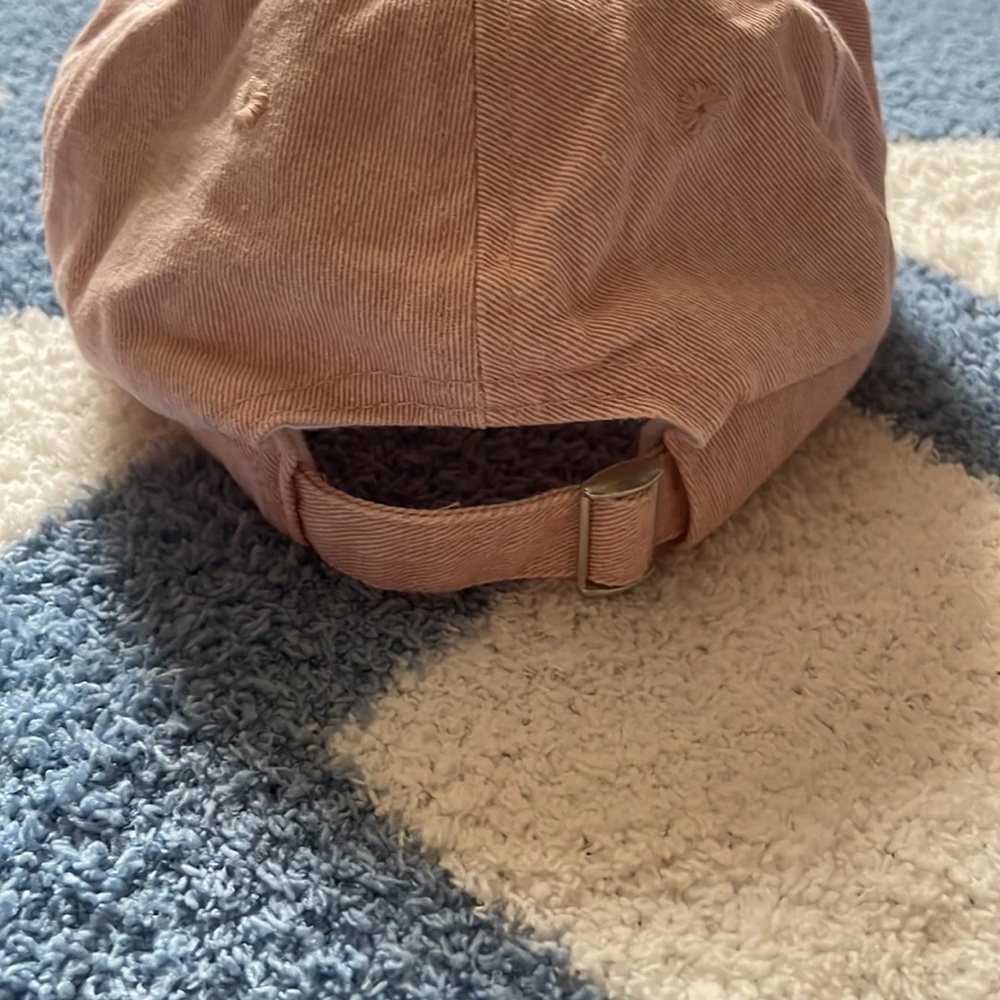 Smiley face hat - Picture 3 of 3